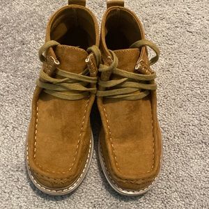 Very good condition, worn a couple of times